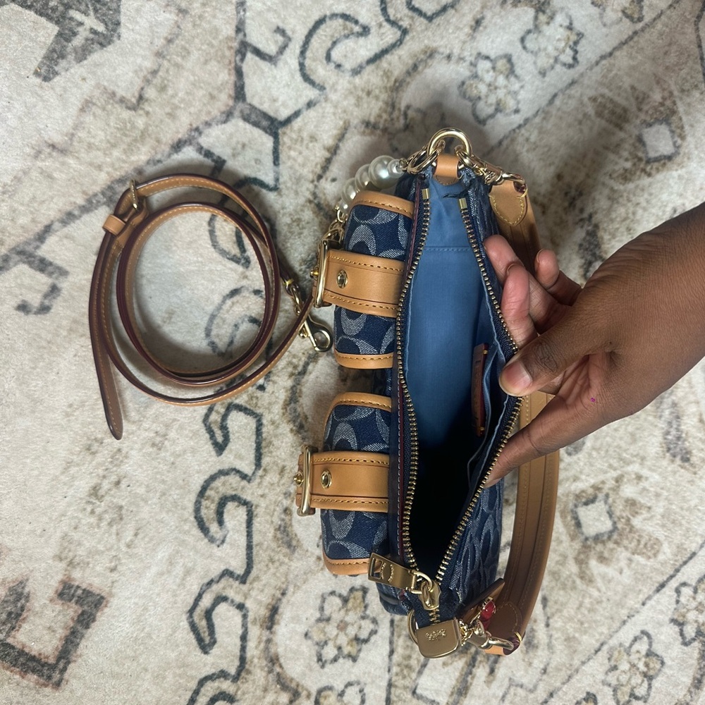 Coach Ashton Bag In Signature Denim - Picture 2 of 5